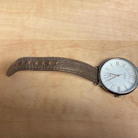 Fossil Women’s Watch - Picture 3 of 4